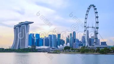 新加坡日夜时光流逝，新加坡滨海湾的新加坡城市景观天际线4K时光流逝
